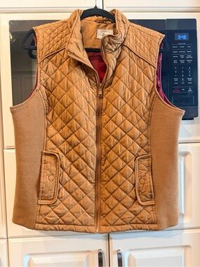 G.H. Bass & Co. Quilted Tan Women's Vest